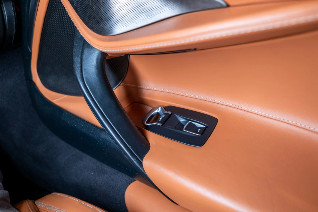 2020 McLaren 720S Spider - Image 26 of 31