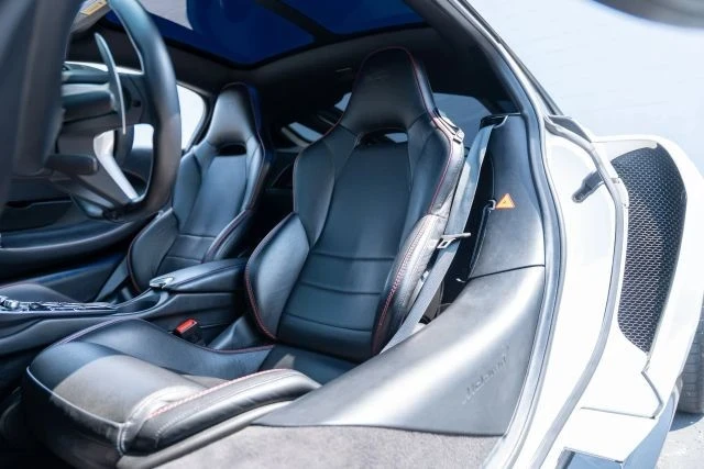 2020 McLaren GT - Image 11 of 14