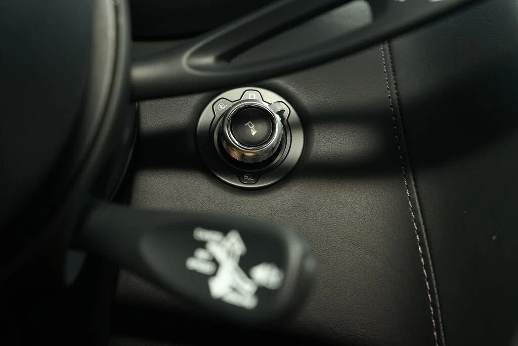 2020 McLaren GT - Image 26 of 31