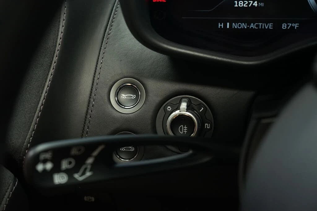 2020 McLaren GT - Image 27 of 31