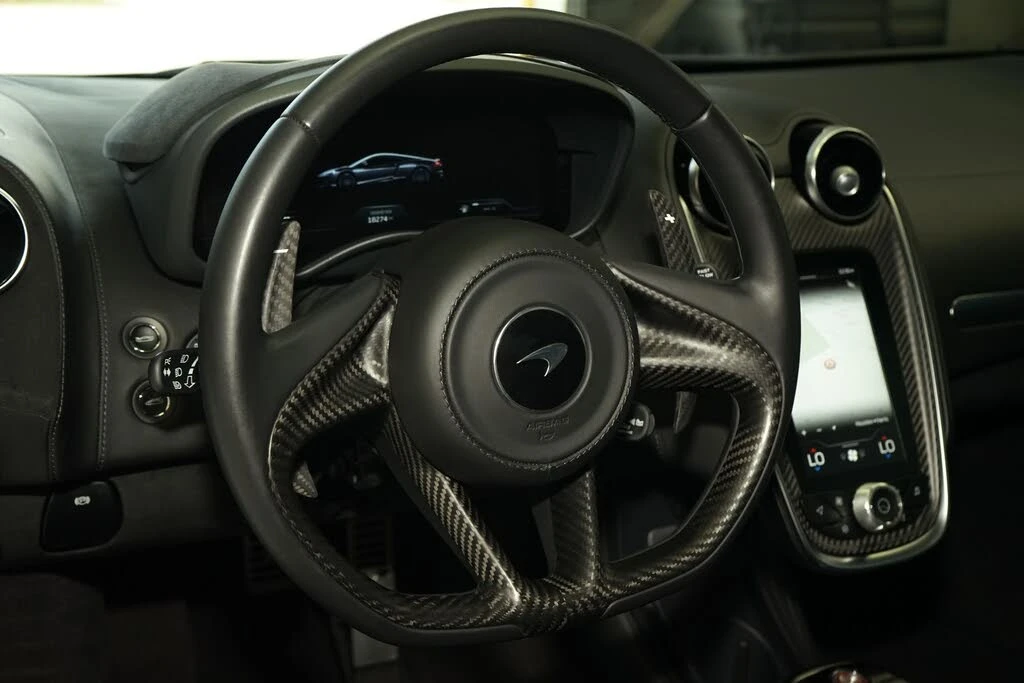 2020 McLaren GT - Image 16 of 31