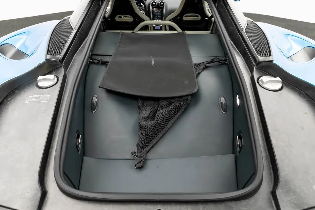 2020 McLaren GT - Image 27 of 31