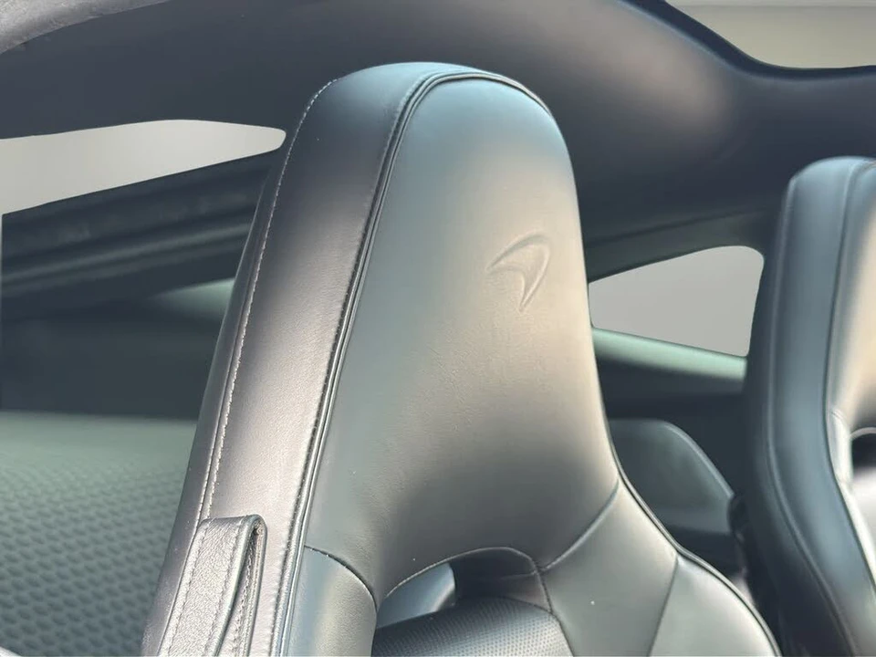 2020 McLaren GT - Image 14 of 24