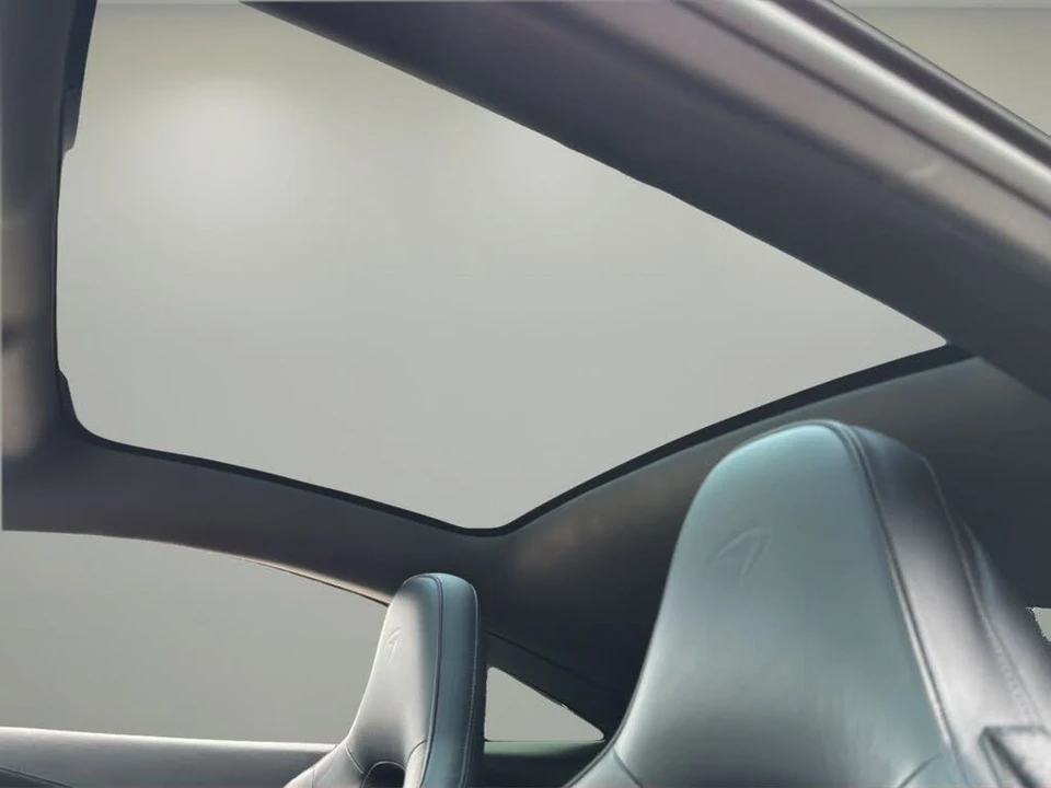 2020 McLaren GT - Image 23 of 24