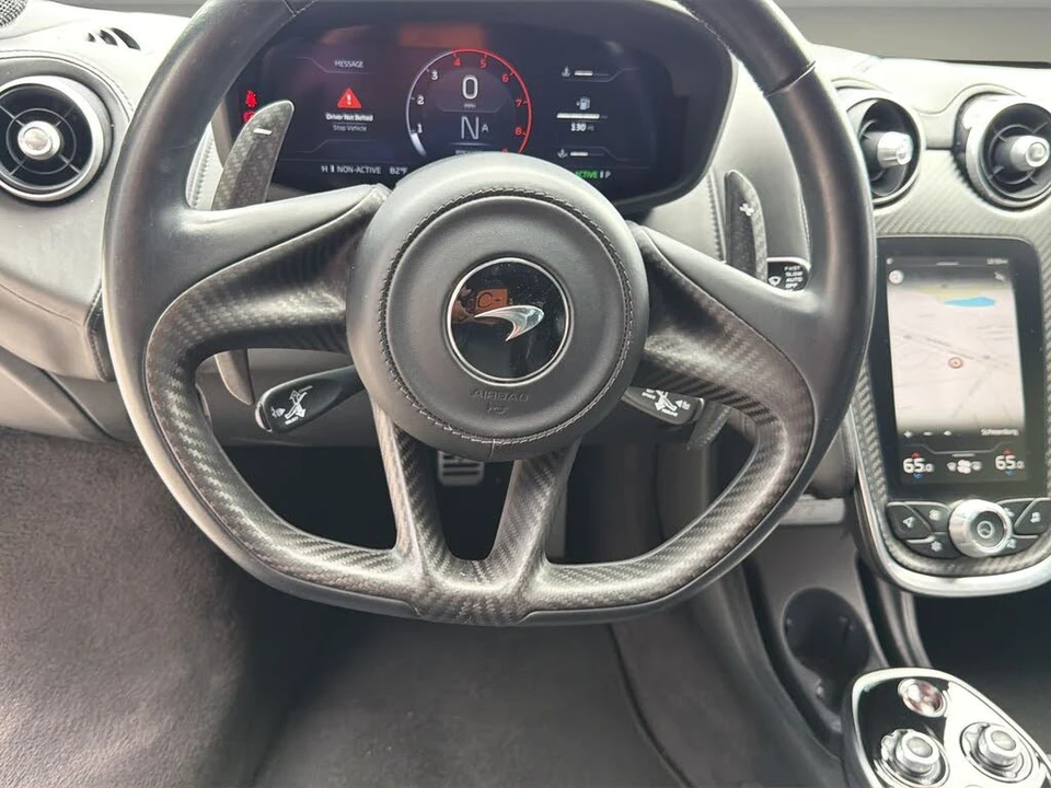 2020 McLaren GT - Image 17 of 24
