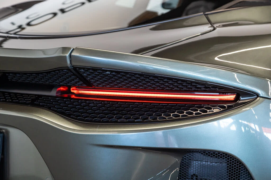 2020 McLaren GT - Image 28 of 31