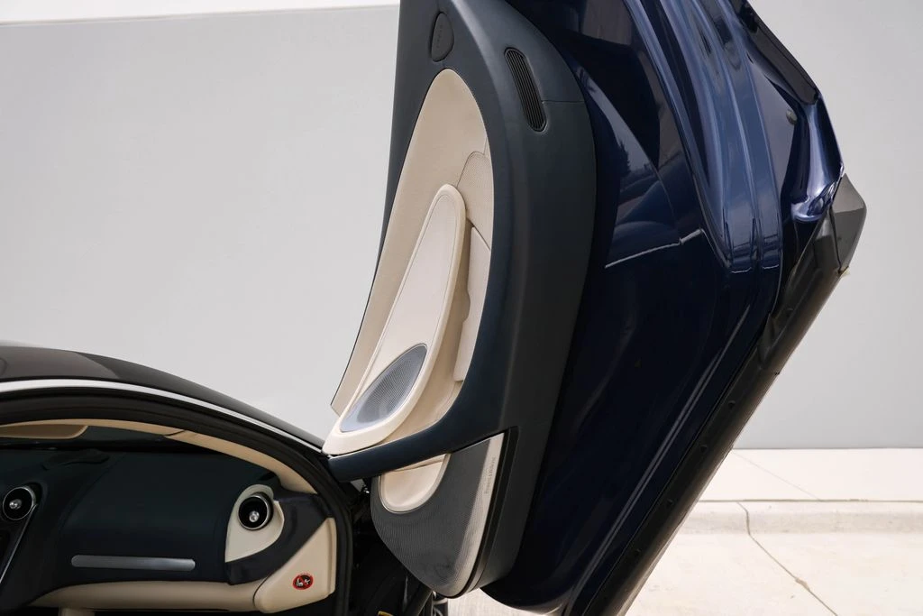 2020 McLaren GT - Image 22 of 31