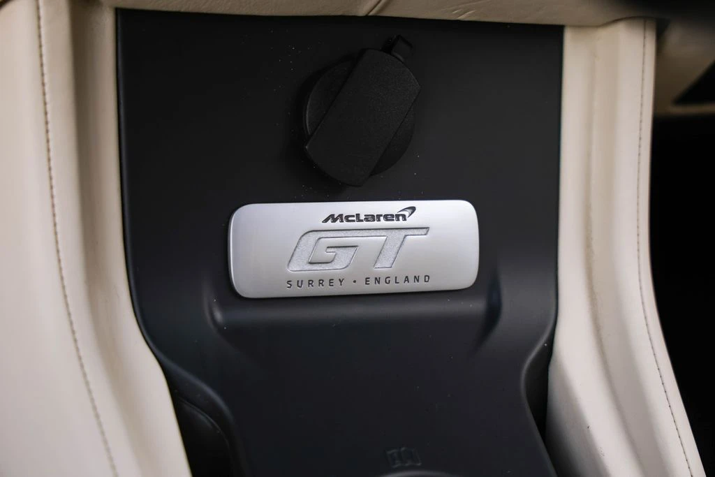 2020 McLaren GT - Image 12 of 31