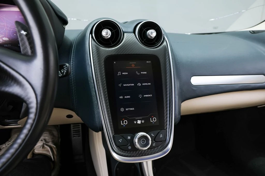 2020 McLaren GT - Image 13 of 31