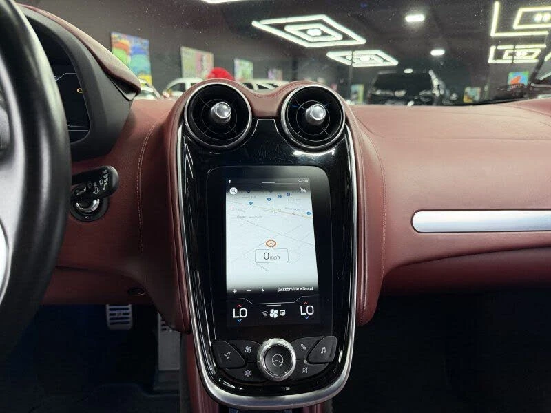 2020 McLaren GT - Image 14 of 21