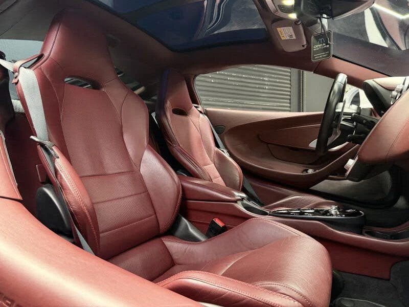 2020 McLaren GT - Image 17 of 21