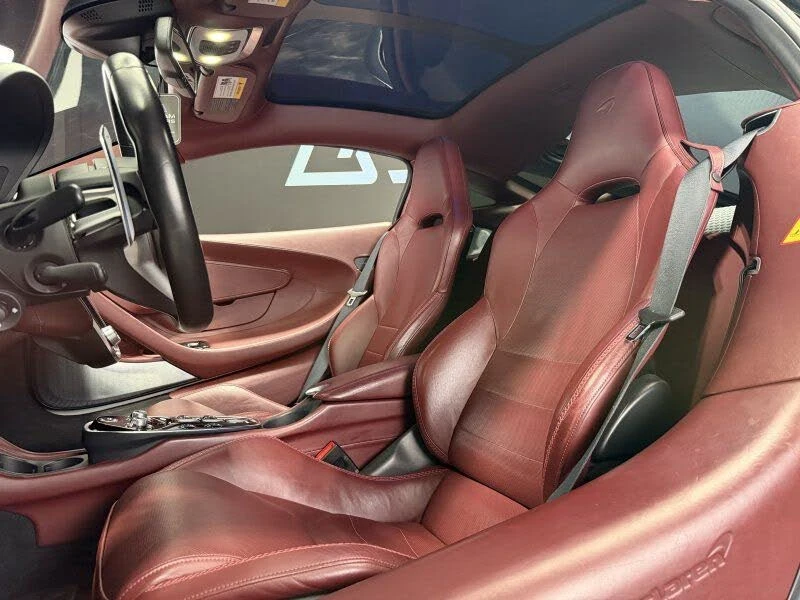 2020 McLaren GT - Image 16 of 21