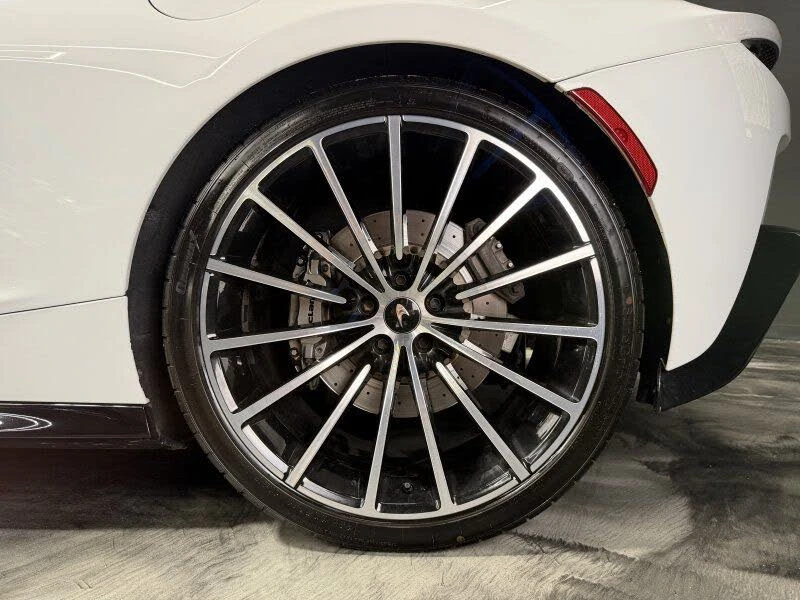 2020 McLaren GT - Image 21 of 21