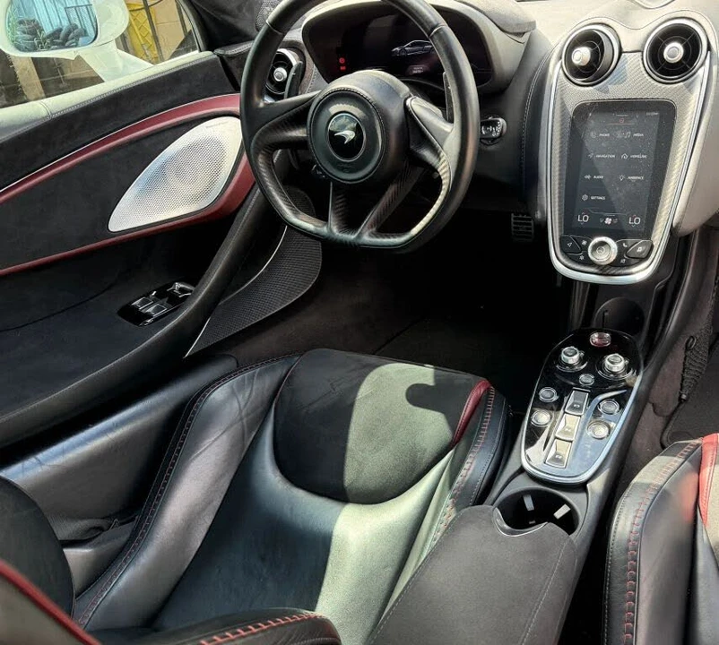 2020 McLaren GT - Image 6 of 6