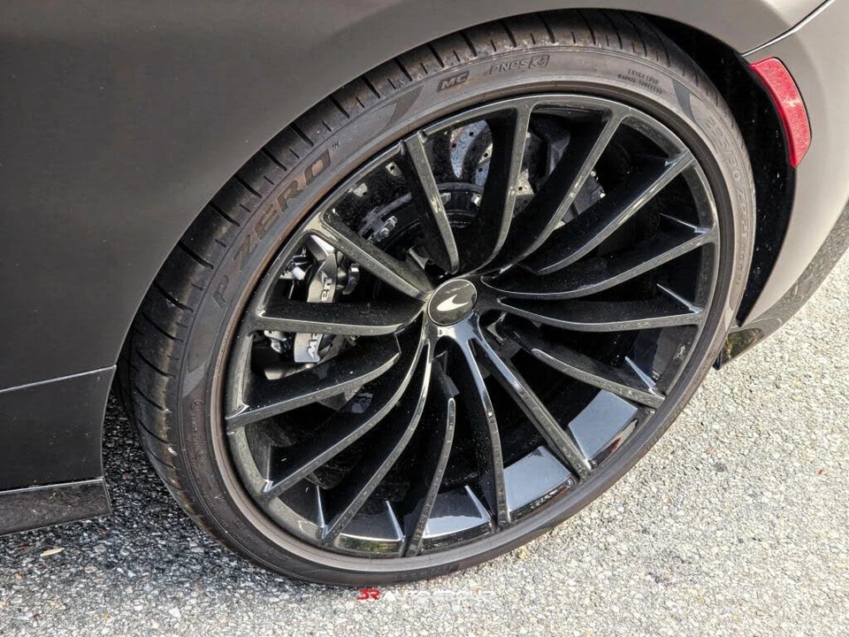 2020 McLaren GT - Image 19 of 31