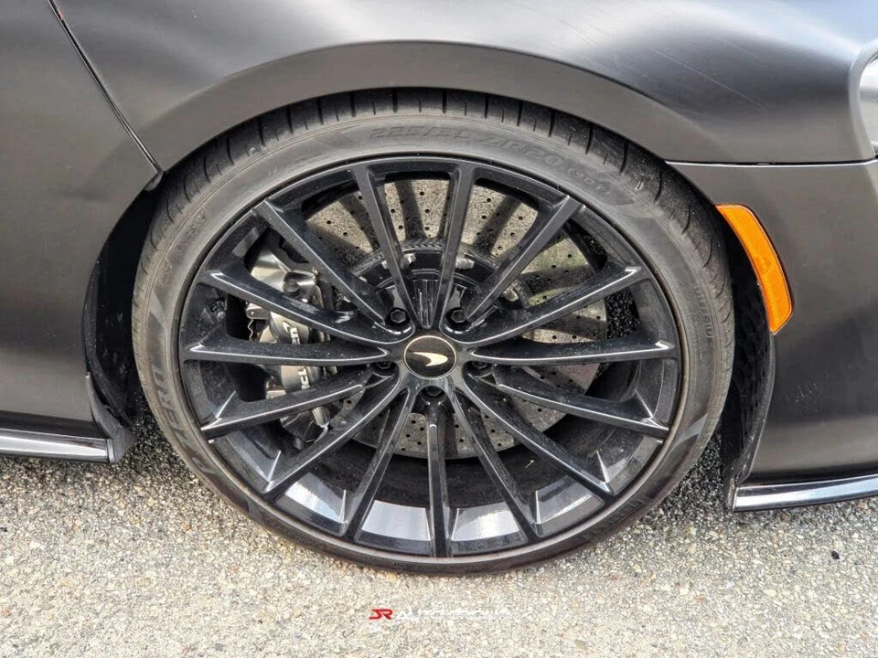 2020 McLaren GT - Image 18 of 31