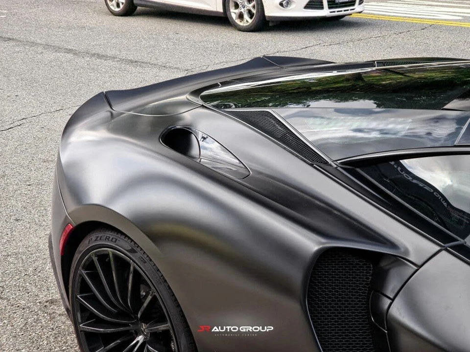 2020 McLaren GT - Image 26 of 31