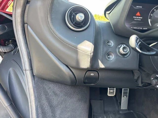 2020 McLaren GT - Image 23 of 27