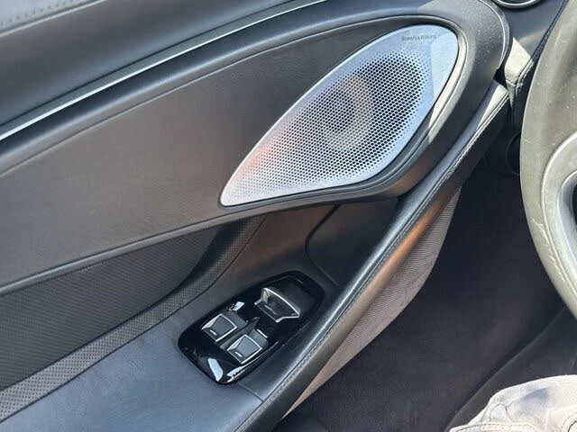 2020 McLaren GT - Image 13 of 27