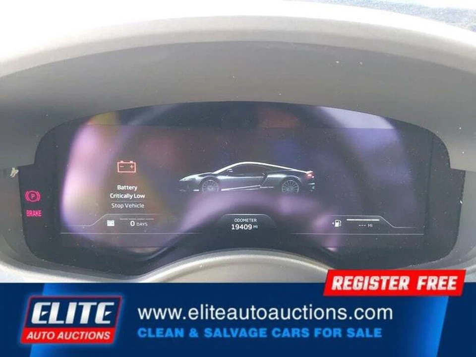 2020 McLaren GT - Image 14 of 30