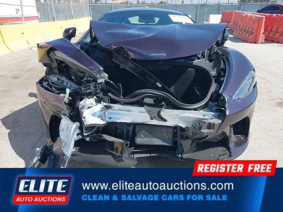 2020 McLaren GT - Image 12 of 30