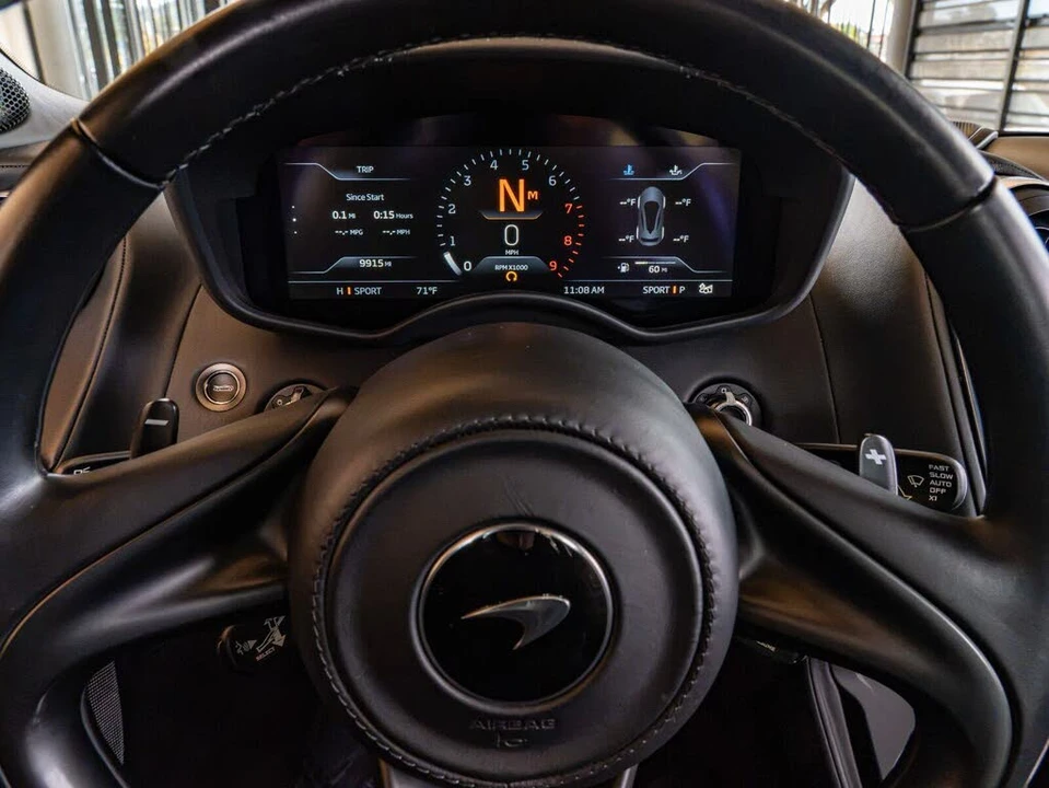 2020 McLaren GT - Image 10 of 27