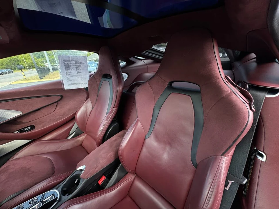 2020 McLaren GT - Image 21 of 31