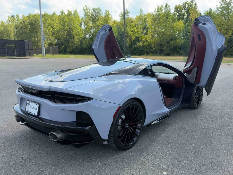 2020 McLaren GT - Image 3 of 31