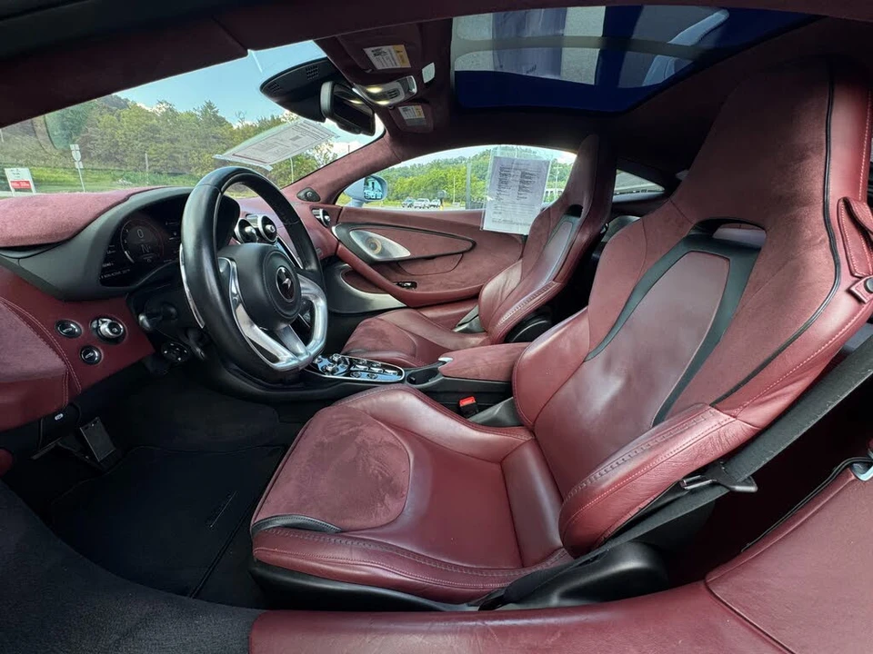 2020 McLaren GT - Image 19 of 31