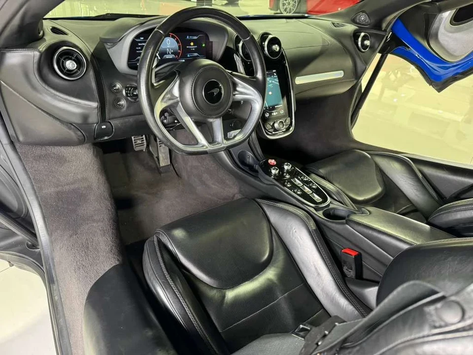 2020 McLaren GT - Image 17 of 21
