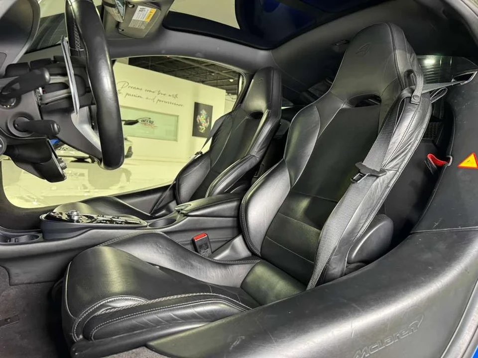 2020 McLaren GT - Image 18 of 21