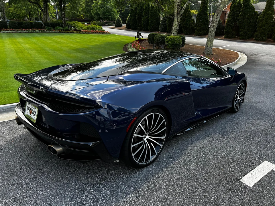 2020 McLaren GT - Image 22 of 31