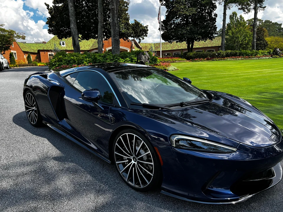 2020 McLaren GT - Image 30 of 31