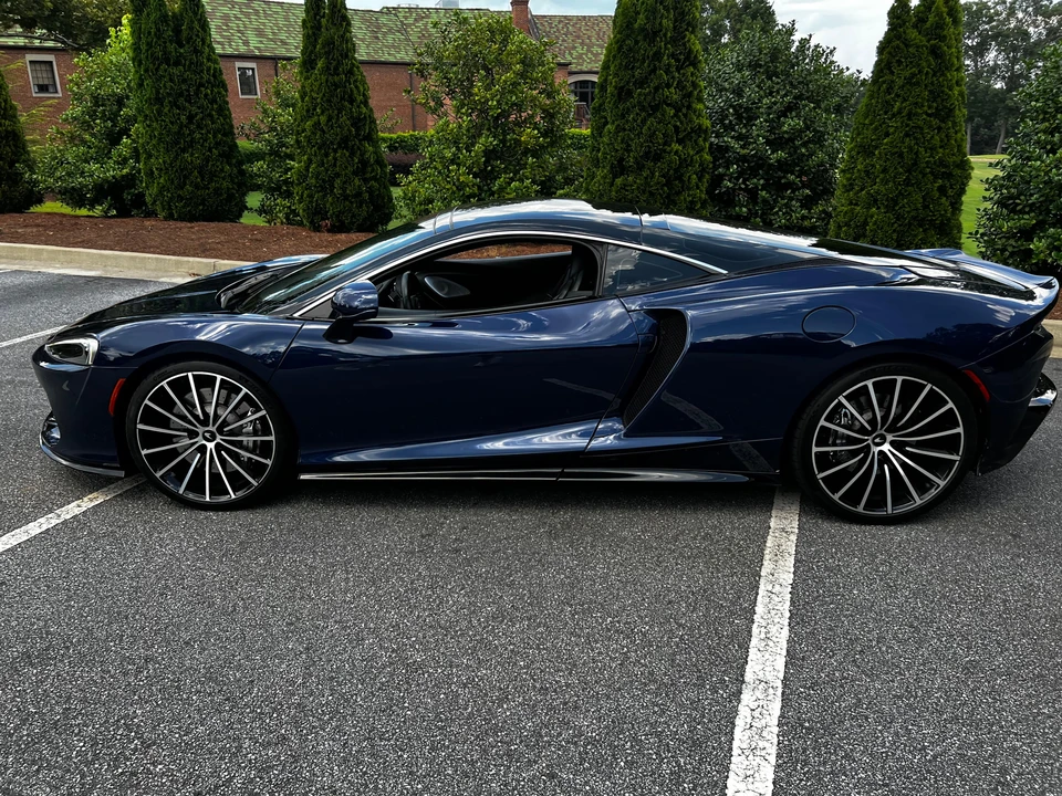 2020 McLaren GT - Image 14 of 31