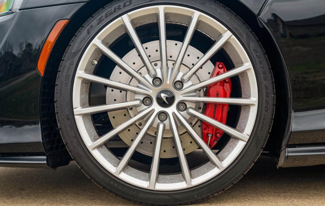 2020 McLaren GT - Image 23 of 31