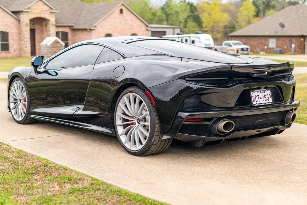 2020 McLaren GT - Image 4 of 31