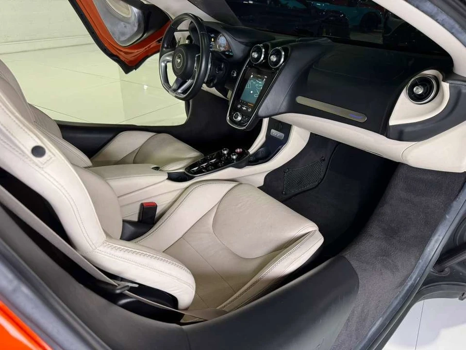 2020 McLaren GT - Image 20 of 21