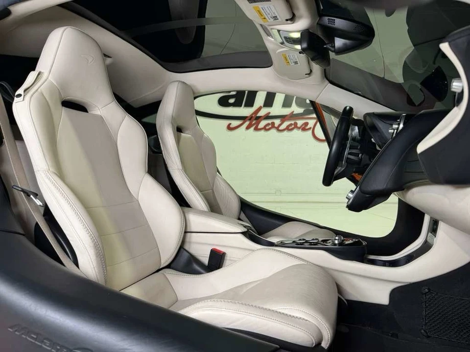 2020 McLaren GT - Image 19 of 21