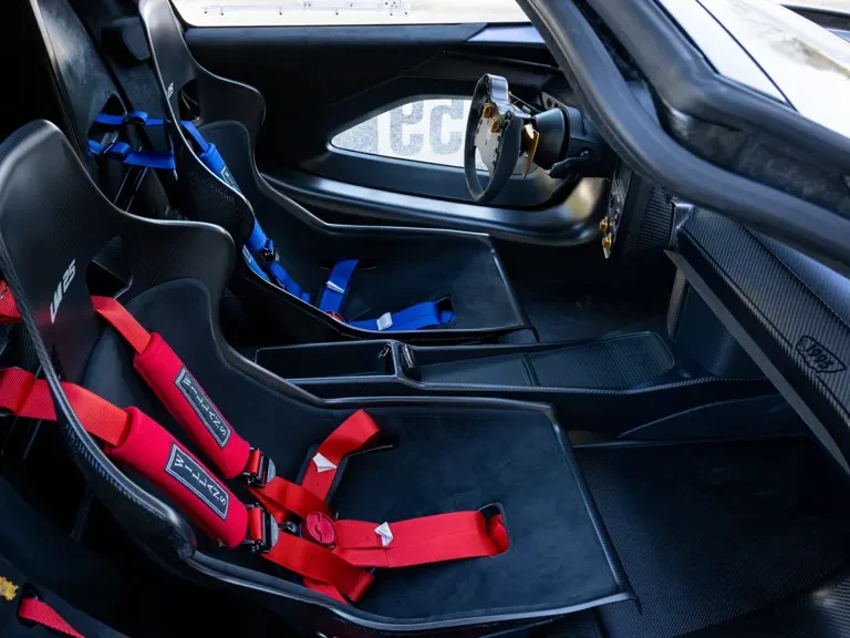 2020 McLaren Senna - Image 24 of 31