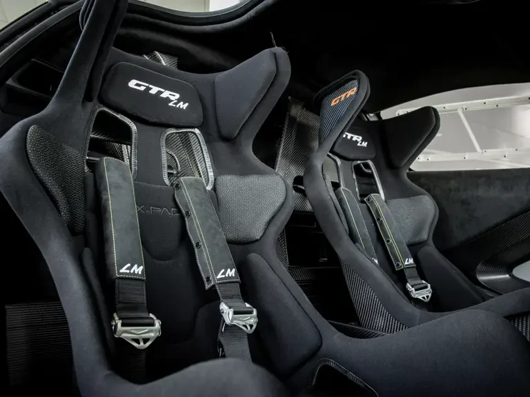 2020 McLaren Senna - Image 13 of 31