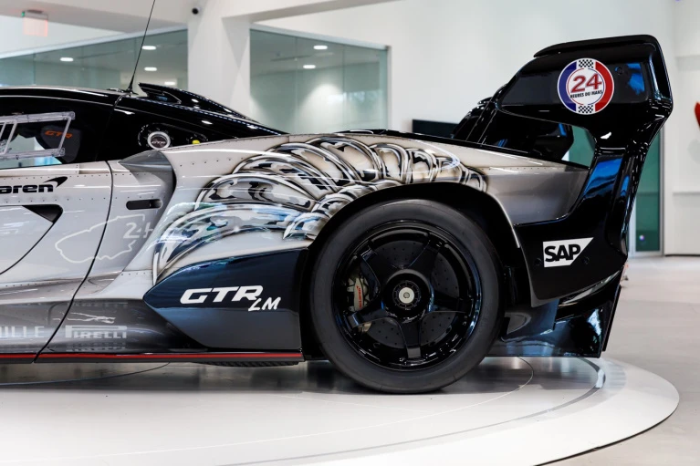 2020 McLaren Senna - Image 5 of 6