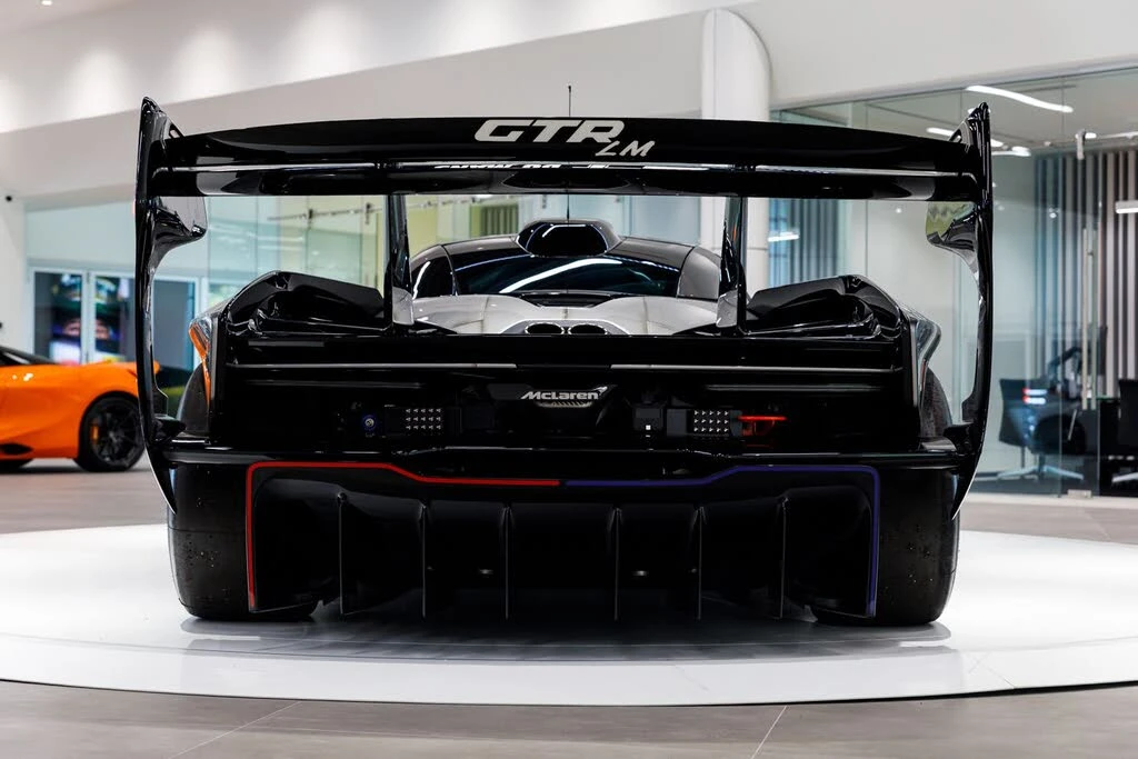 2020 McLaren Senna - Image 16 of 31
