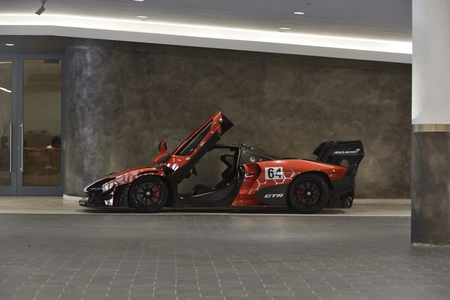 2020 McLaren Senna - Image 19 of 31