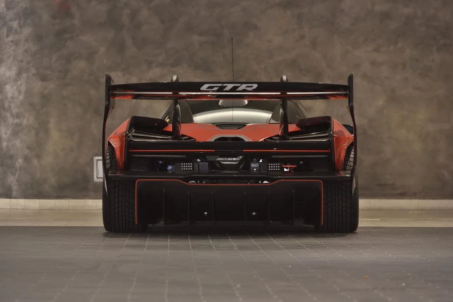2020 McLaren Senna - Image 12 of 31