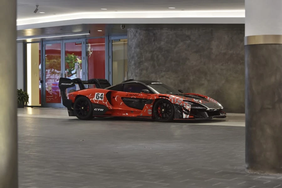2020 McLaren Senna - Image 18 of 31