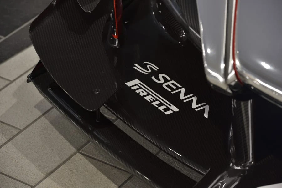 2020 McLaren Senna - Image 24 of 31