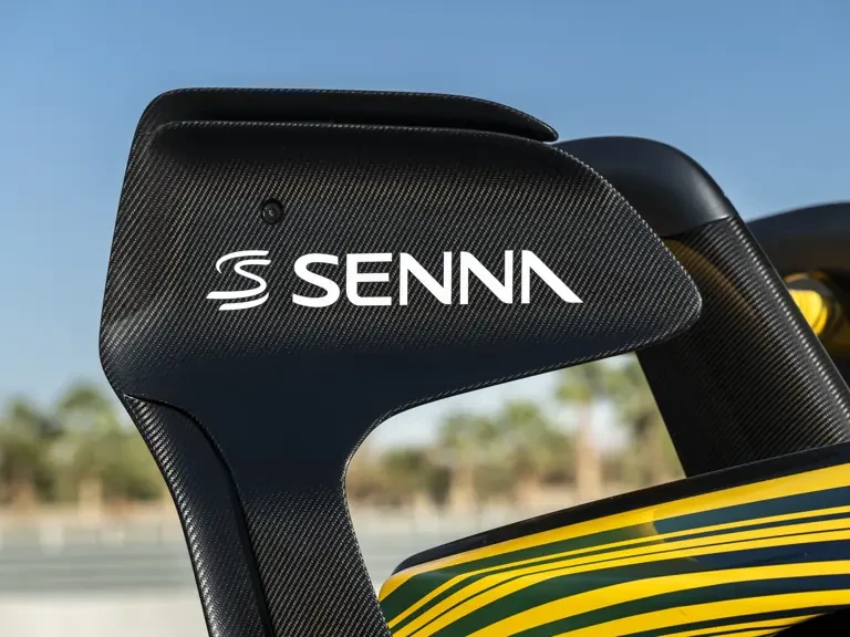 2020 McLaren Senna - Image 7 of 31