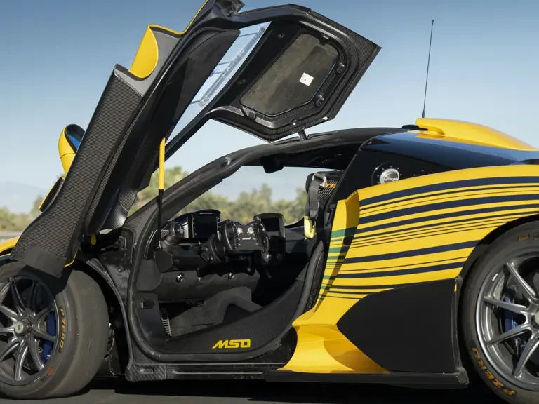 2020 McLaren Senna - Image 4 of 31