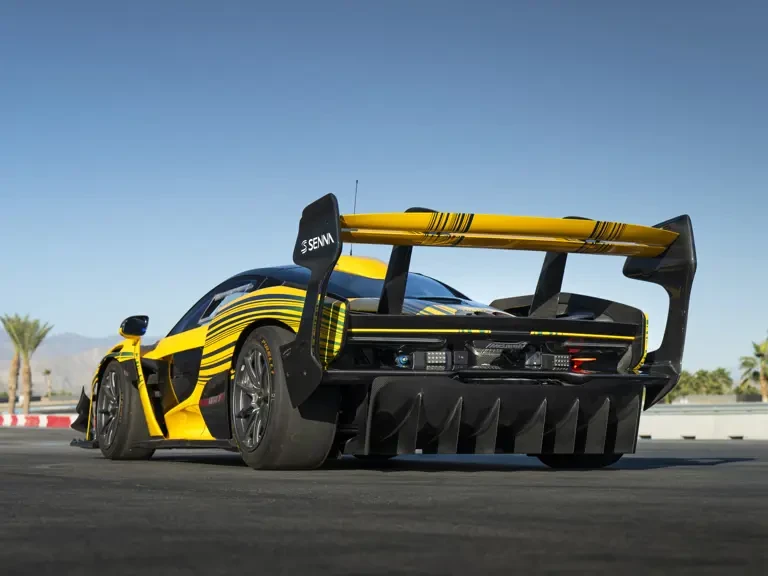 2020 McLaren Senna - Image 11 of 31