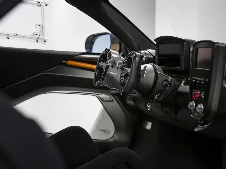 2020 McLaren Senna - Image 12 of 31
